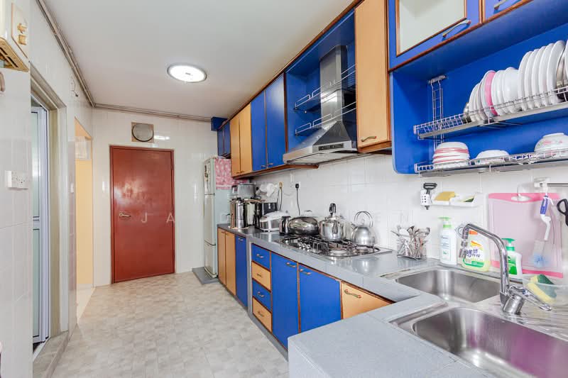 507A Wellington Circle photo 4