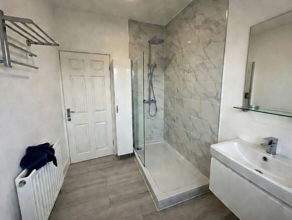 Additional image 4 of 4 bed terraced house to rentNorth Street, Downend BS16
