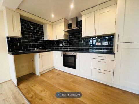 Richardshaw Lane, Pudsey LS28