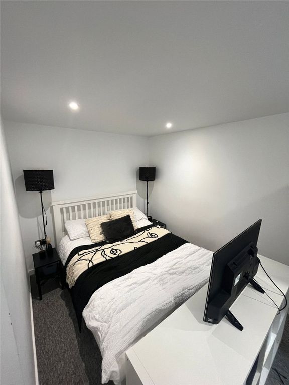 Additional image 17 of 1 bed flat to rentSt Ronans Avenue, Redland, Bristol BS6