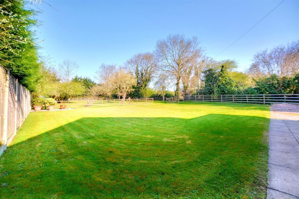 Additional image 39 of 3 bed detached house for saleBilborough Road, Nottingham NG8
