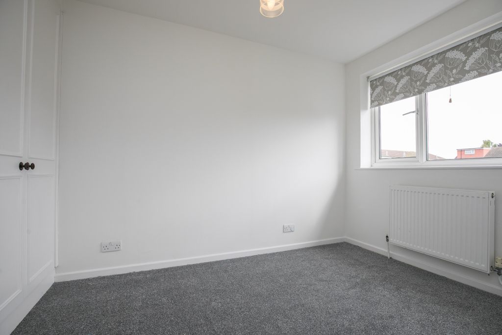 Additional image 7 of 3 bed terraced house to rentPalmers Close, Maidenhead SL6
