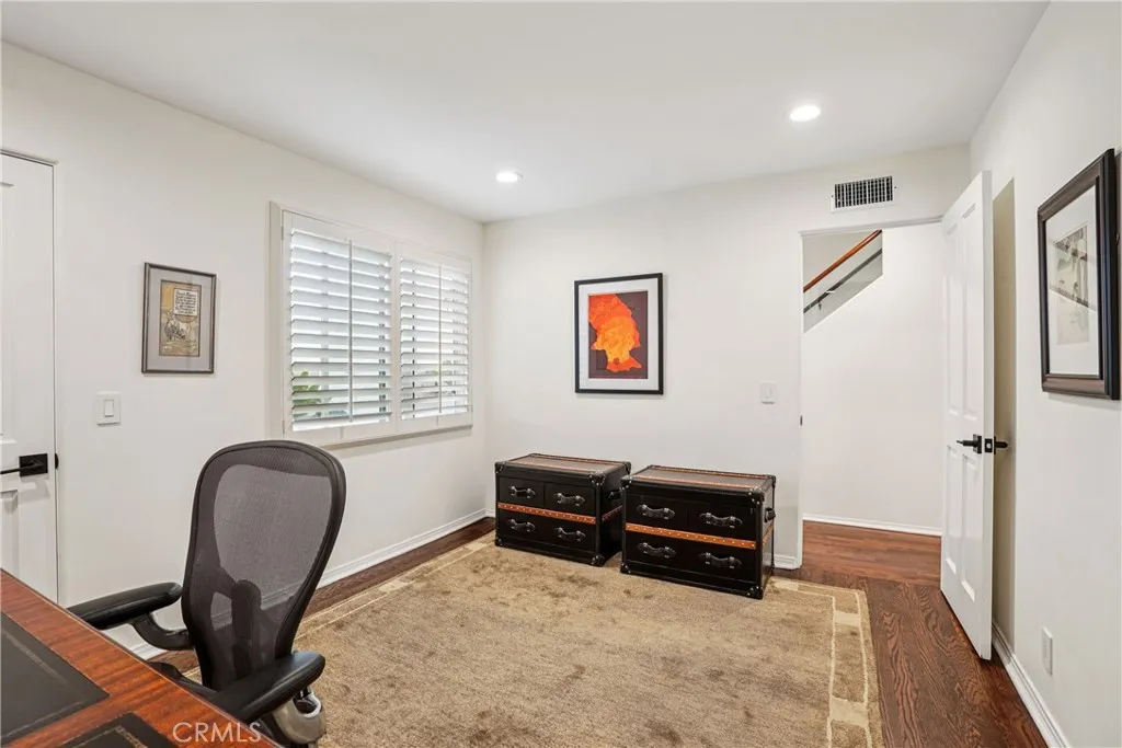 Additional image 9 of 710 Manhattan Beach Boulevard, Manhattan Beach, CA 90266