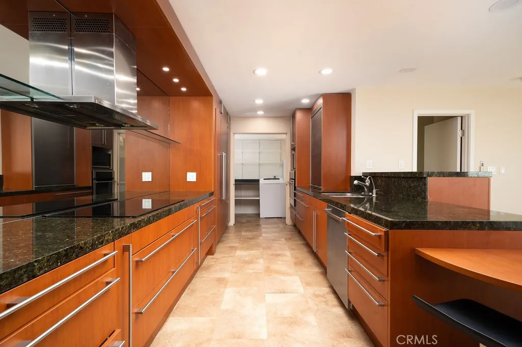 Additional image 19 of 101 Scholz Plaza Ph18, Newport Beach, CA 92663