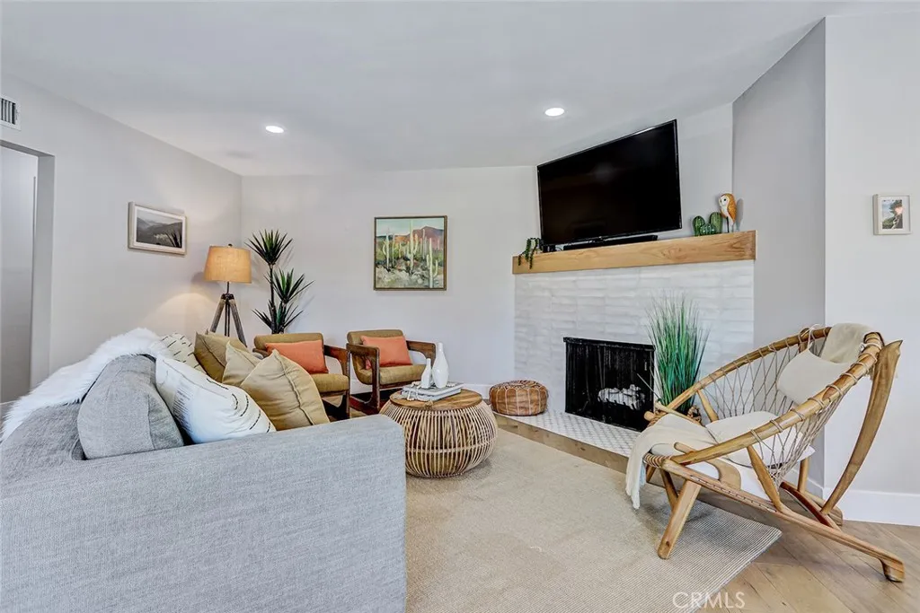 Additional image 35 of 11912 Mccune Ave, Los Angeles, CA 90066