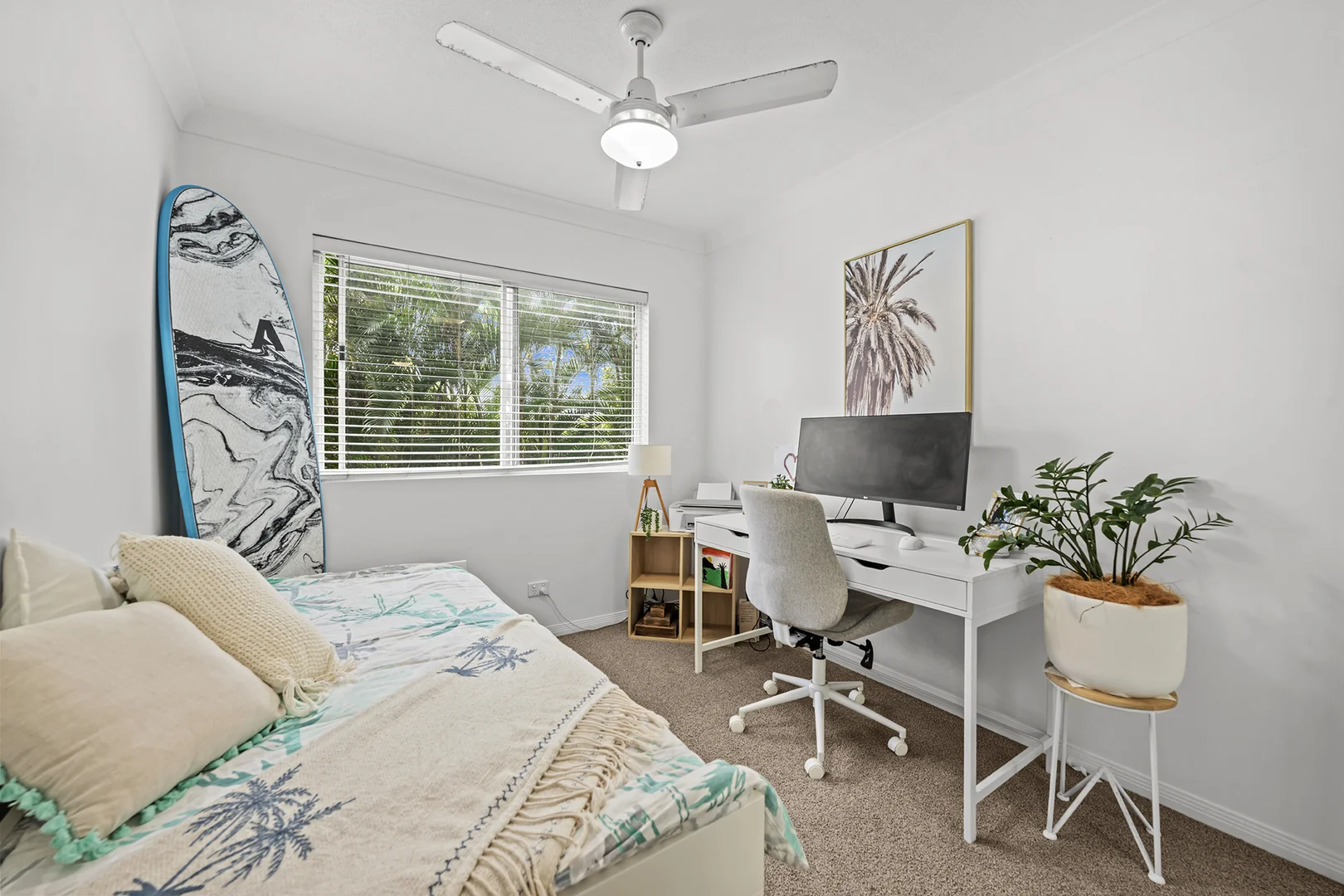 Additional image 17 of 4/450 The Esplanade, Palm Beach QLD 4221