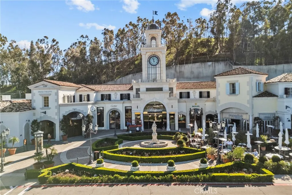 4455 Park Alisal, Calabasas, CA 91302