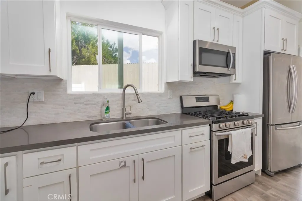 Additional image 13 of 14648 Covello St, Van Nuys, CA 91405