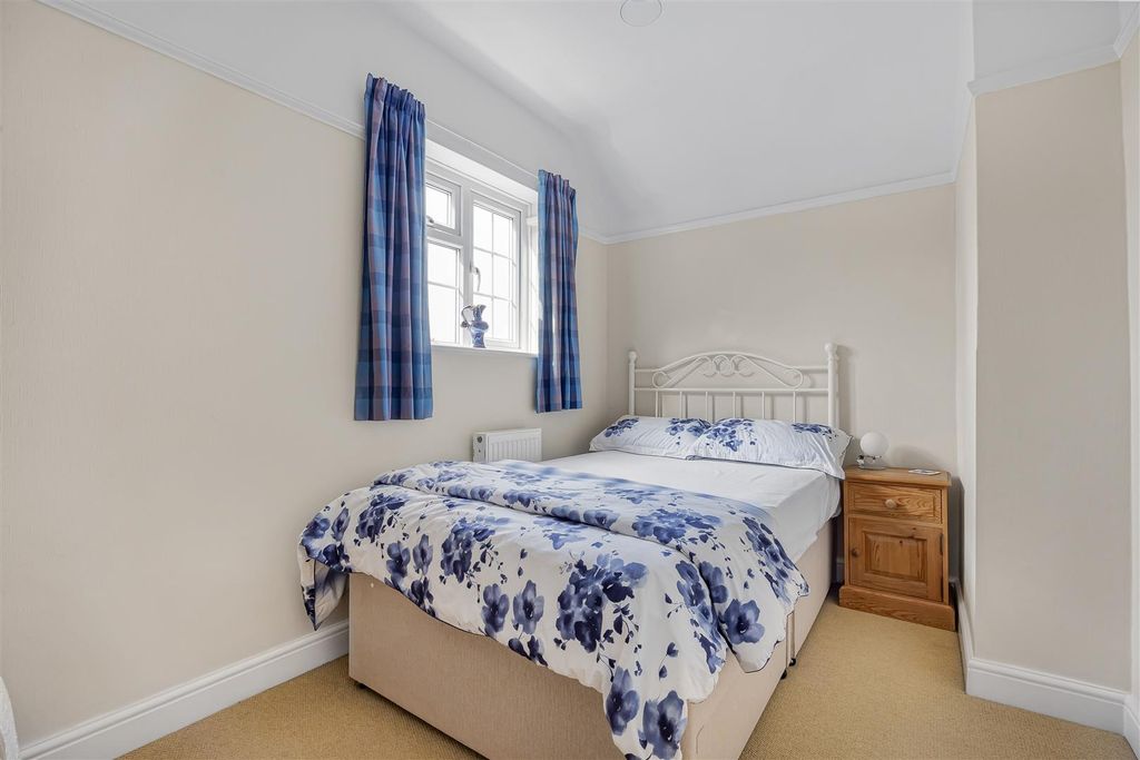 Additional image 13 of 3 bed detached house for saleShinfield Road, Reading RG2