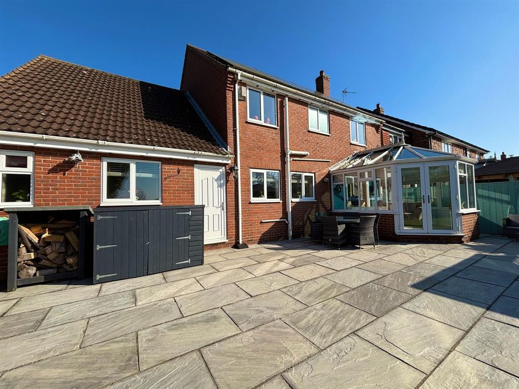 Additional image 28 of 5 bed detached house for saleMain Road, Humbleton, Hull HU11