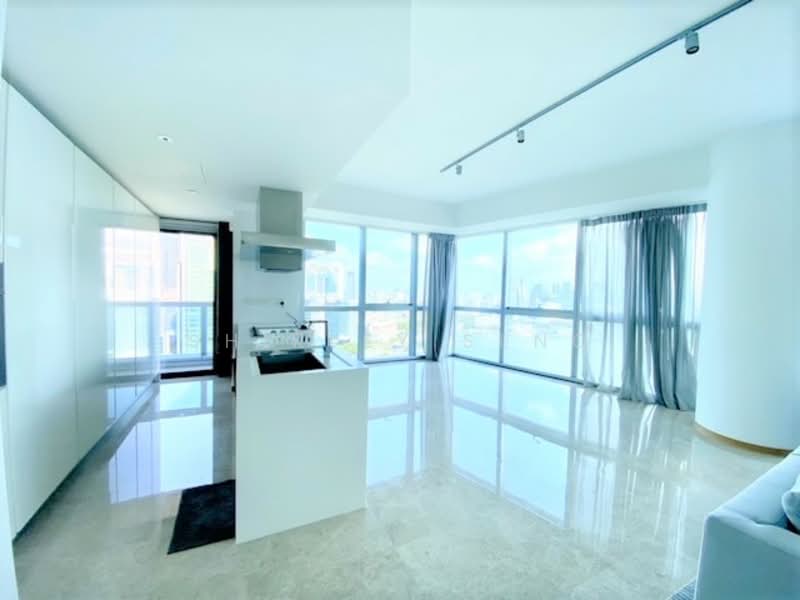 18 Marina Boulevard photo 2