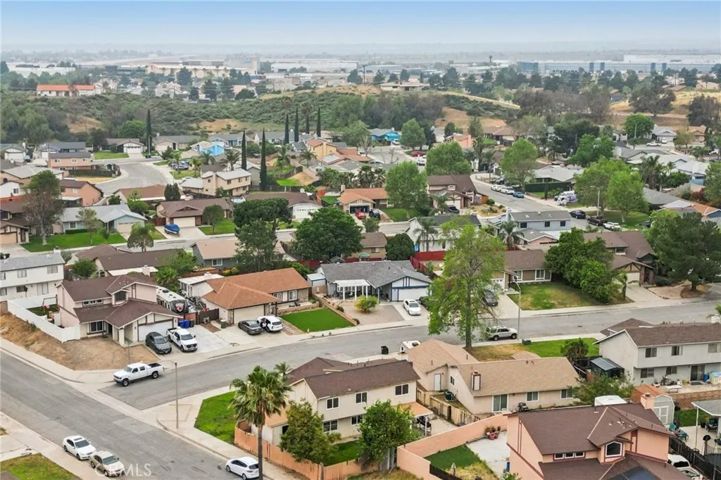 Additional image 42 of 2372 Leta Ln, San Bernardino, CA 92407