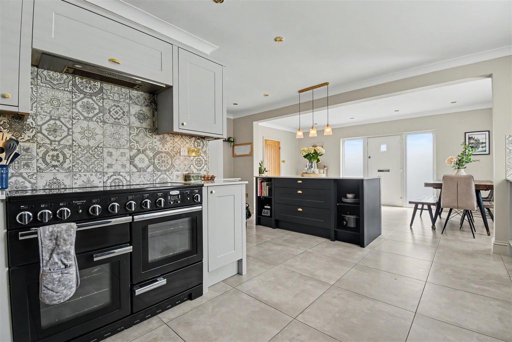 Additional image 13 of 4 bed detached house for saleIngram Gardens, Scawby, Brigg DN20