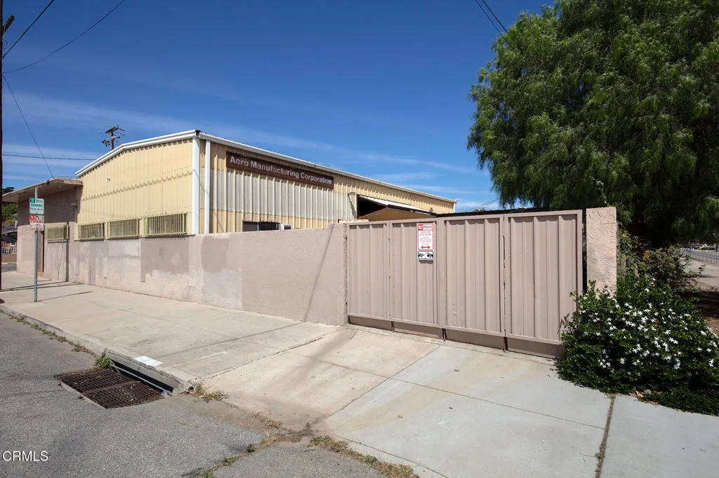 Additional image 32 of 215 N 8th Street, Santa Paula, CA 93060