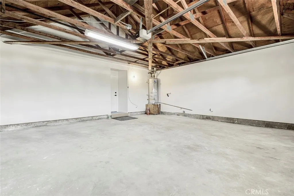 Additional image 39 of 3256 N Frederic St, Burbank, CA 91504
