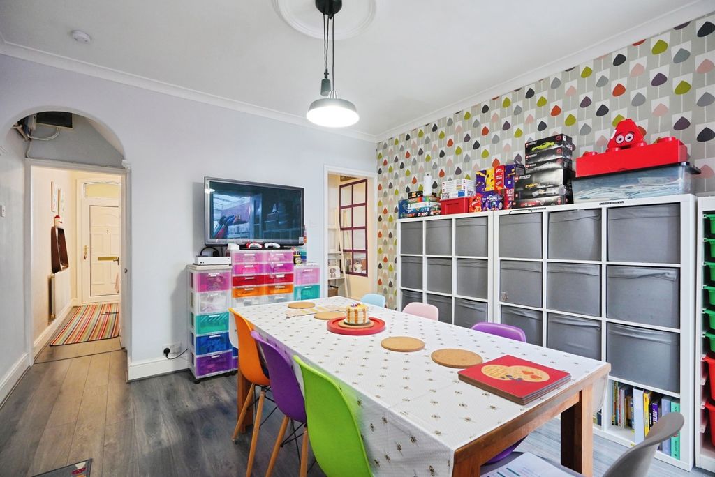 Additional image 8 of 3 bed terraced house for saleShobnall Road, Burton-On-Trent, Staffordshire DE14