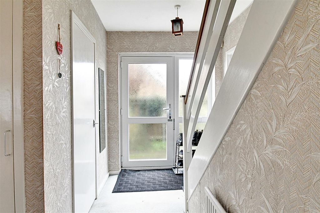 Additional image 7 of 3 bed detached house for saleMorgans Road, Hertford SG13