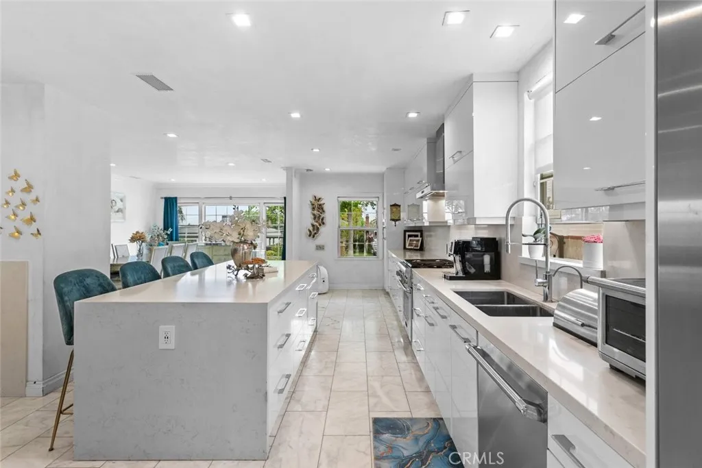 Additional image 57 of 2640 N Keystone Street, Burbank, CA 91504