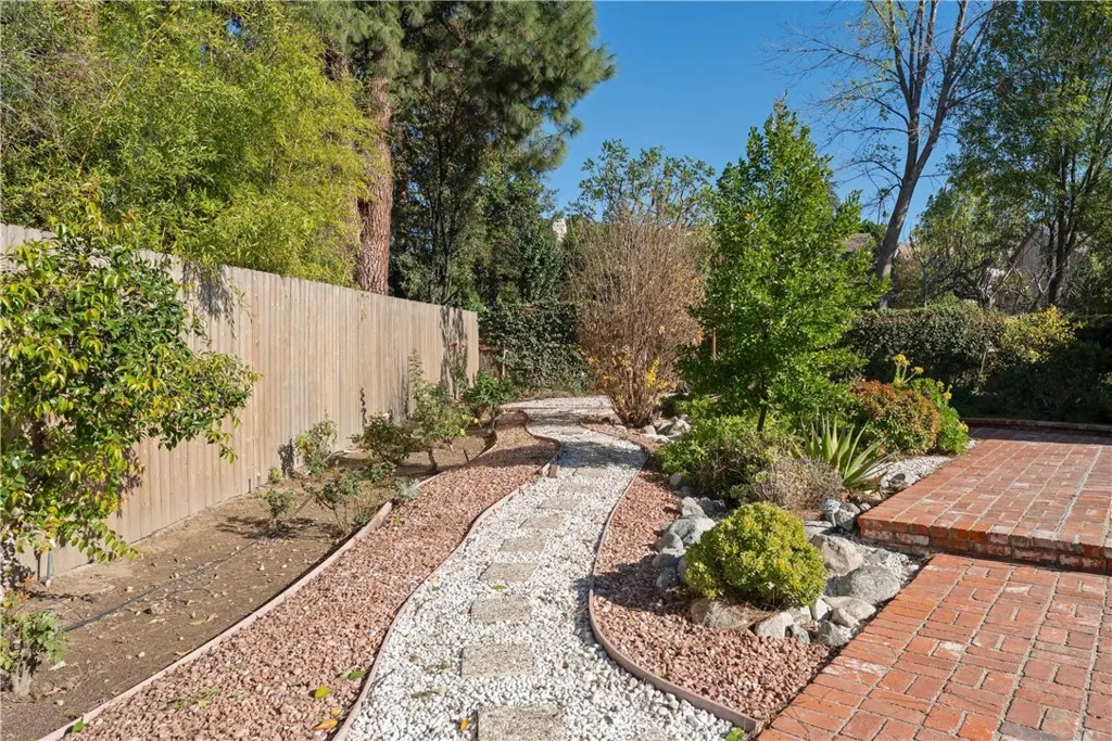 Additional image 103 of 19803 Linnet Street, Woodland Hills, CA 91364