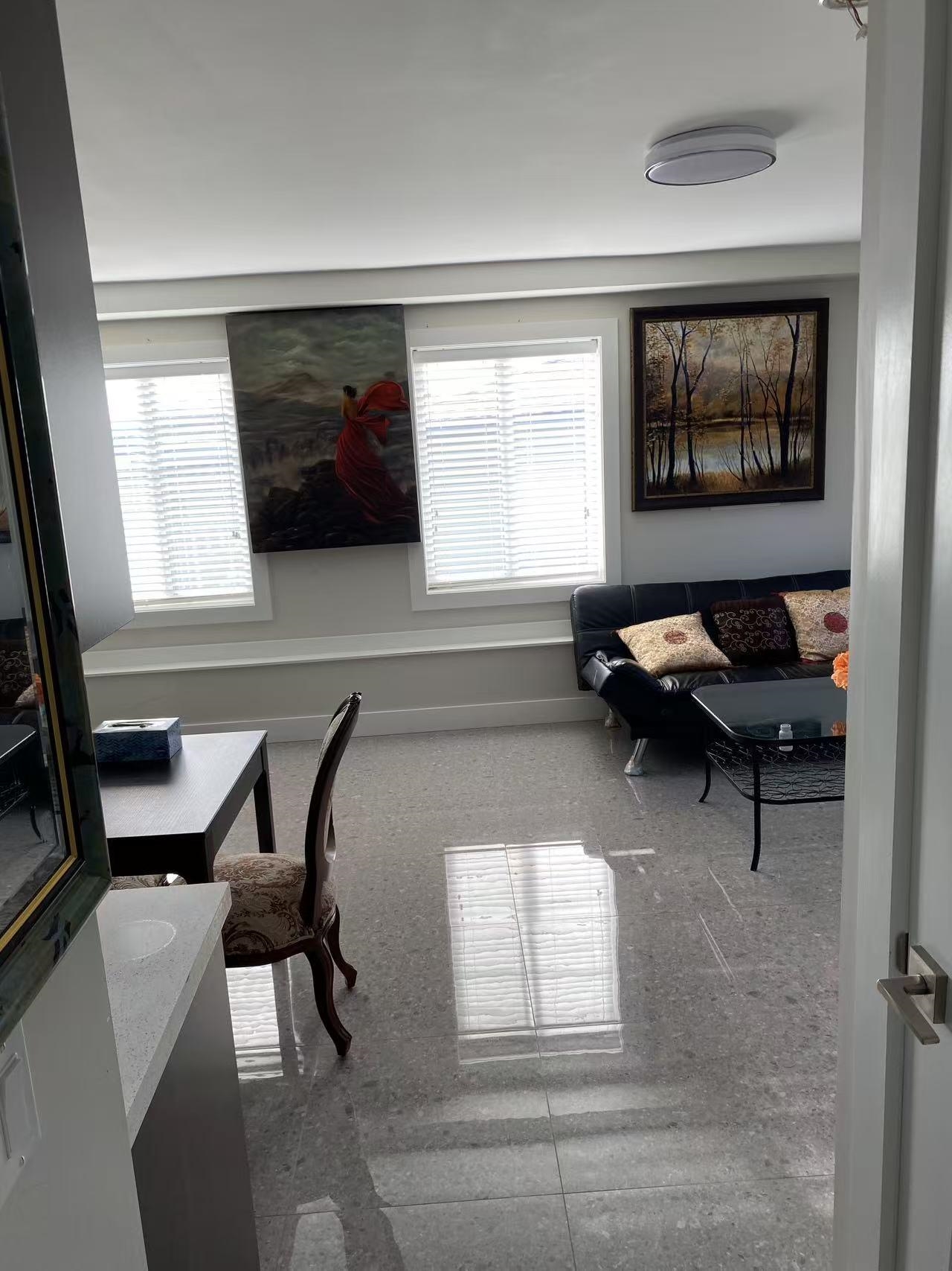 Laneway Hous-3254 E 6th Ave , Vancouver, BC, V5M 1S7