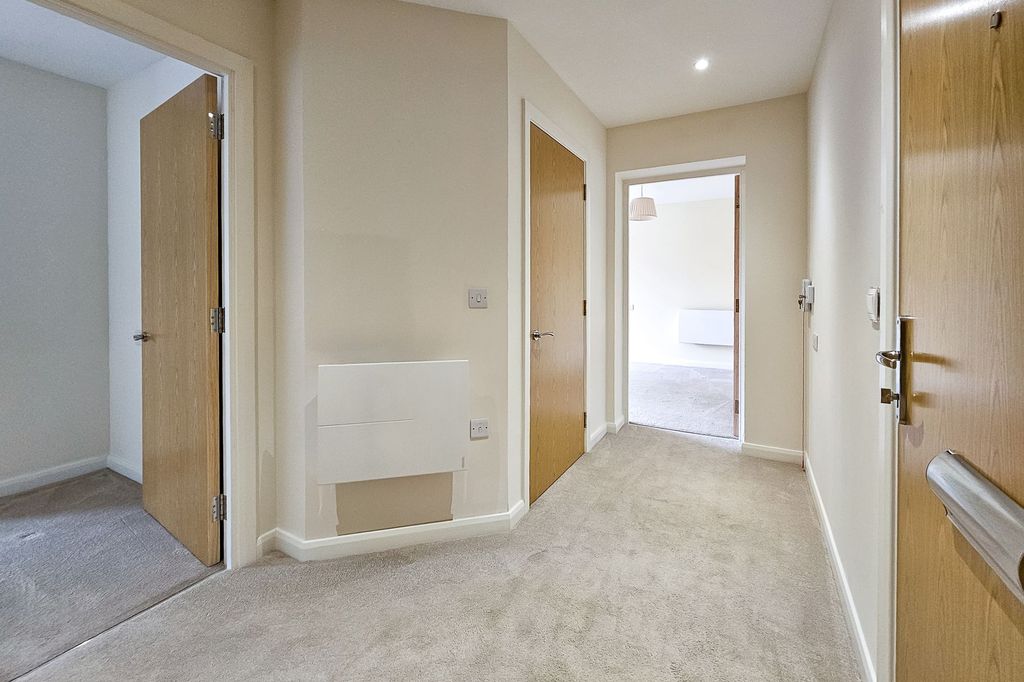 Additional image 13 of 1 bed property for saleWetherby Road, Harrogate HG2