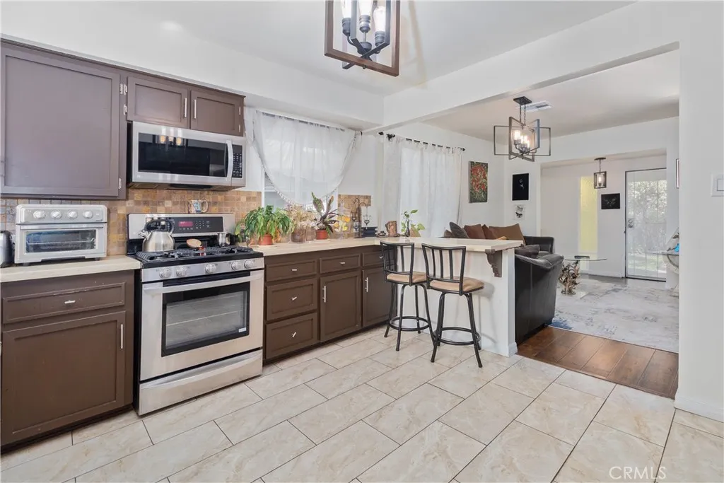Additional image 29 of 14648 Covello St, Van Nuys, CA 91405