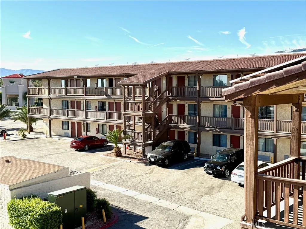 Additional image 36 of 430 W Palmdale Blvd, Palmdale, CA 93551