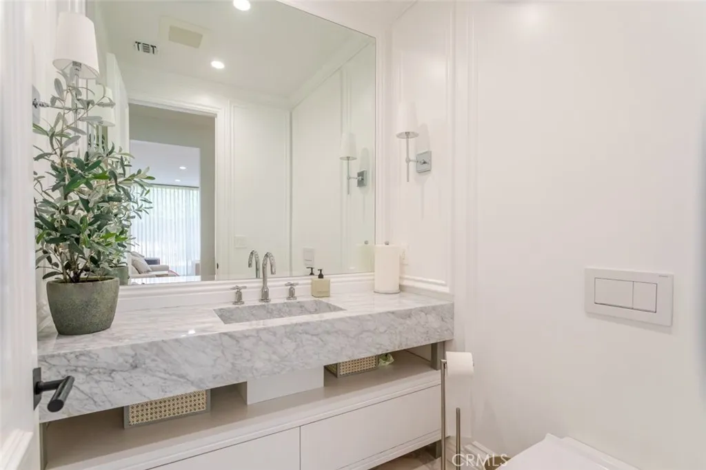 Additional image 95 of 5949 Rhodes Avenue, Valley Village, CA 91607