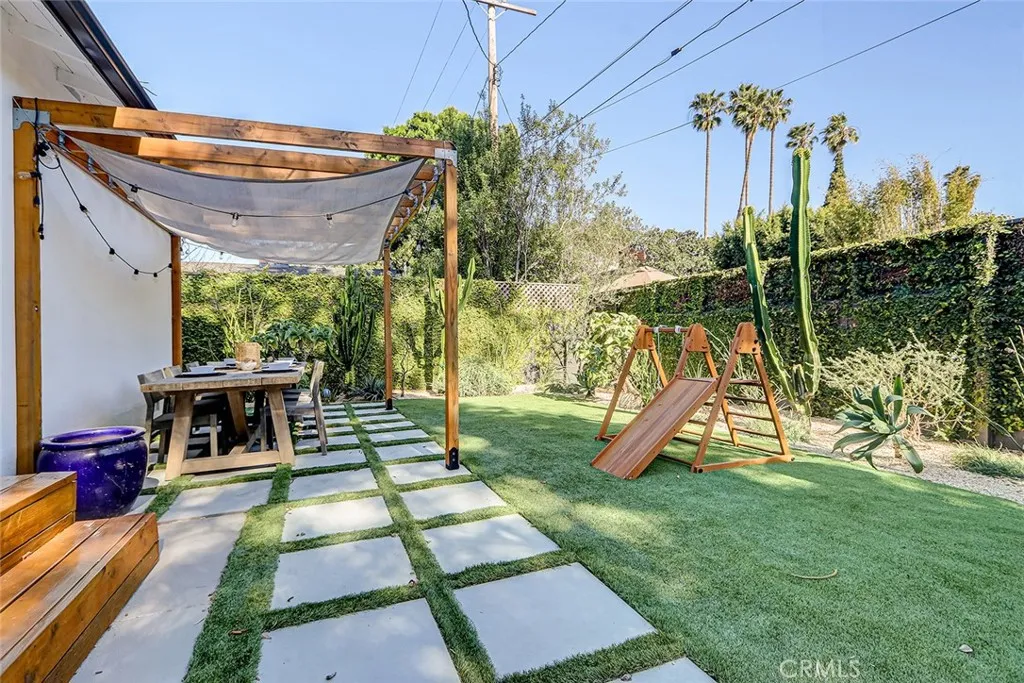 Additional image 52 of 11912 Mccune Ave, Los Angeles, CA 90066