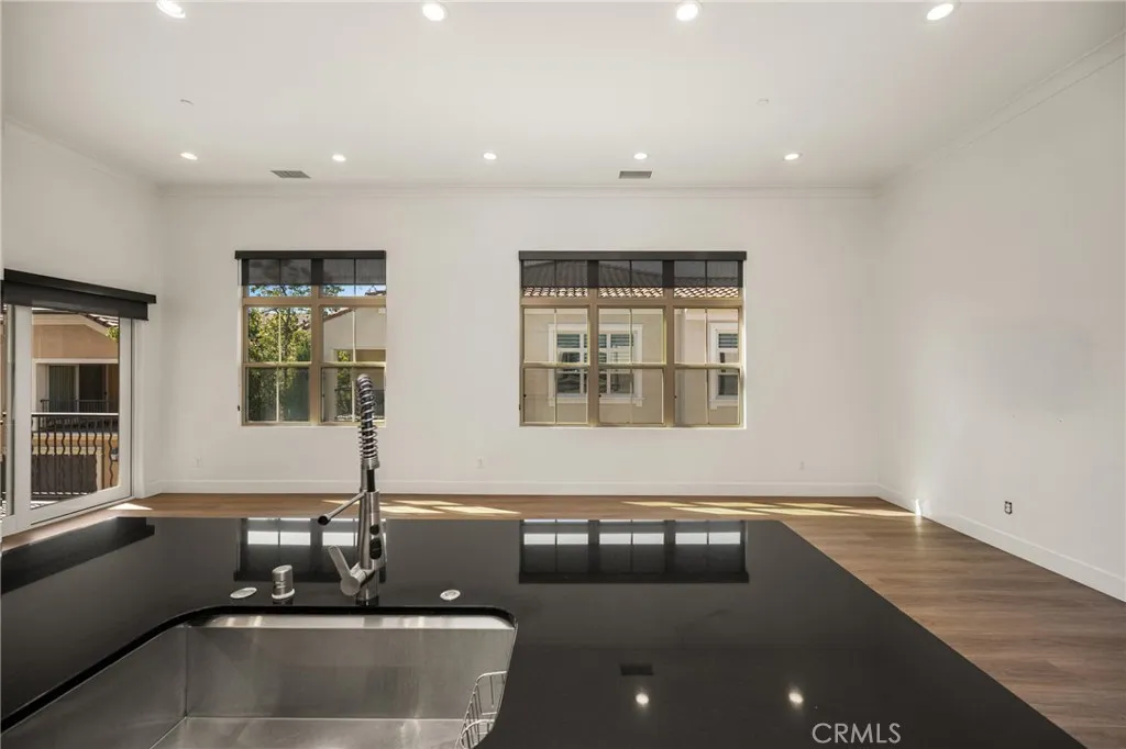 Additional image 20 of 49 Kempton, Irvine, CA 92620