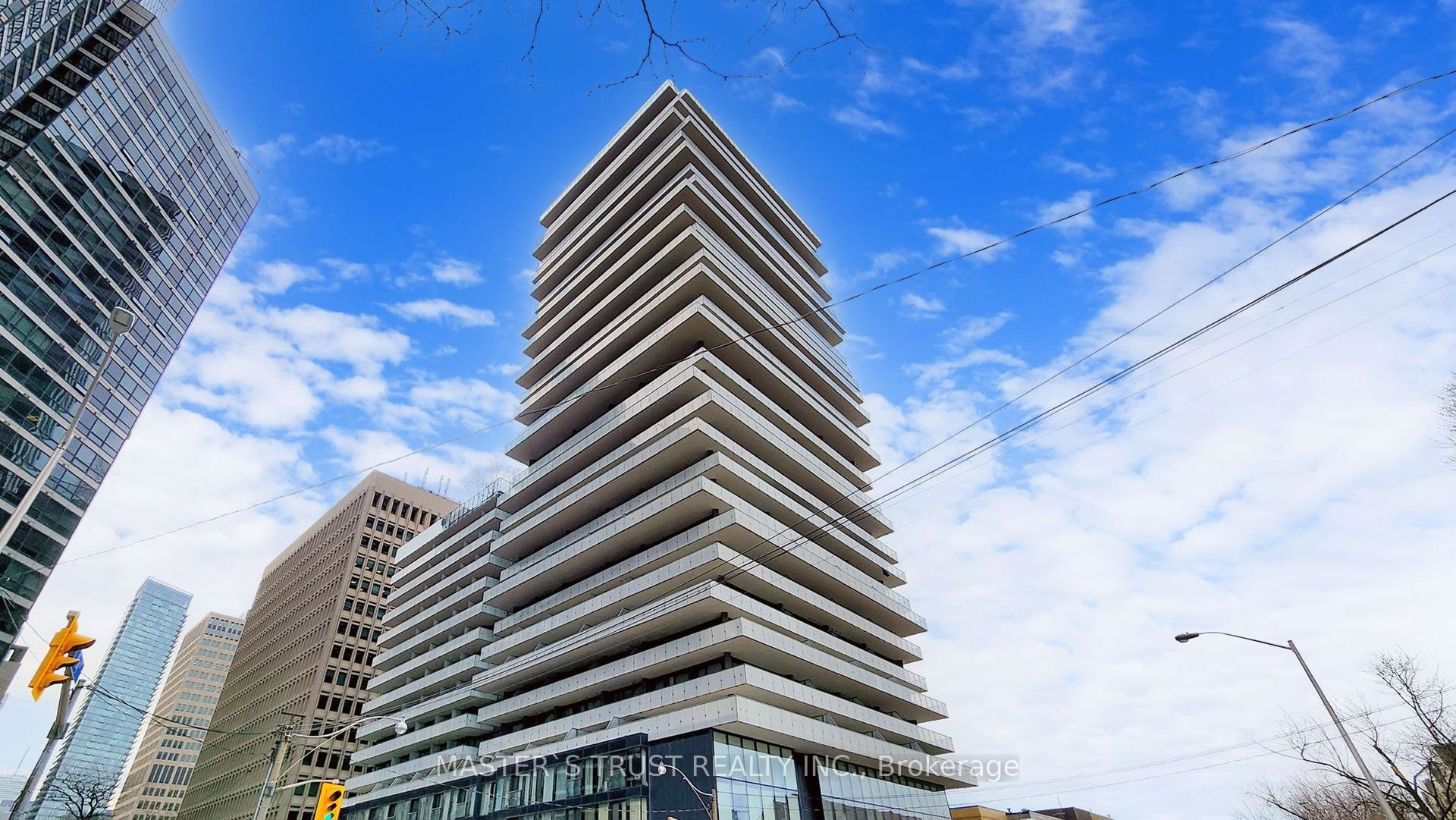 310-57 St Joseph Street, Toronto, ON, M5S 0C5