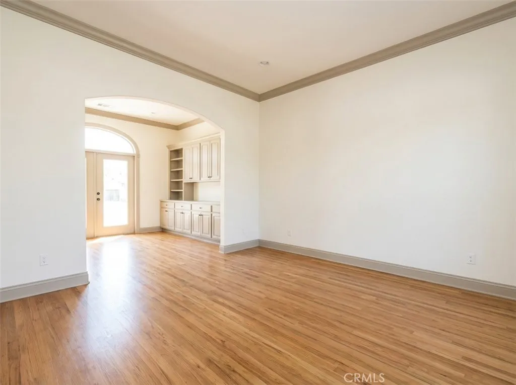 Additional image 39 of 4239 S Raymond Avenue, Los Angeles, CA 90037