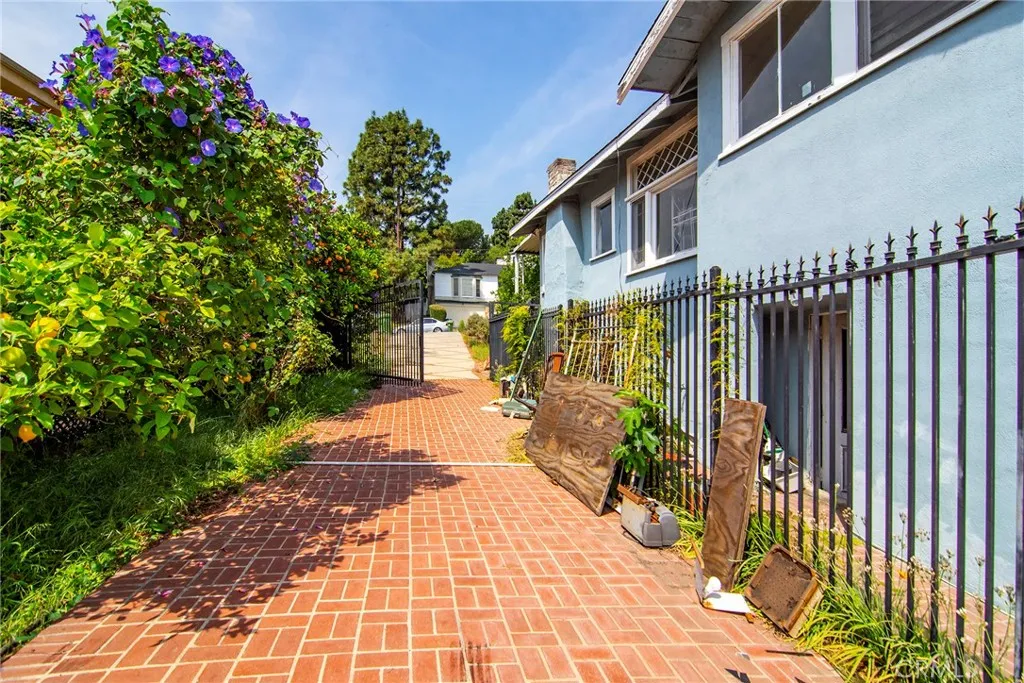Additional image 36 of 3036 Surry Street, Los Angeles, CA 90027