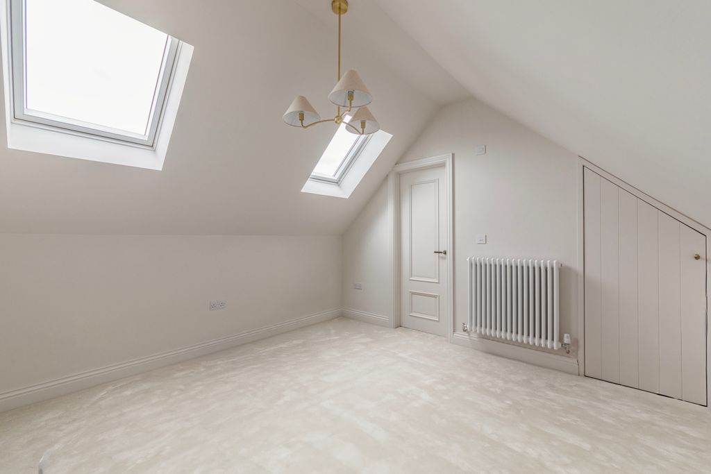 Additional image 15 of 4 bed semi-detached house for saleGreen Lane, Hersham Village, Surrey KT12
