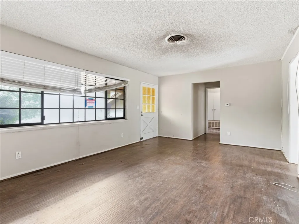 Additional image 59 of 10127 Foothill Boulevard, Sylmar, CA 91342