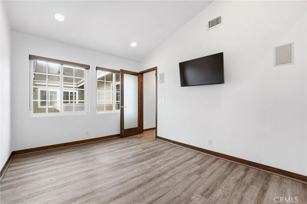 Additional image 28 of 19401 Sunray Lane Unit 204, Huntington Beach, CA 92648