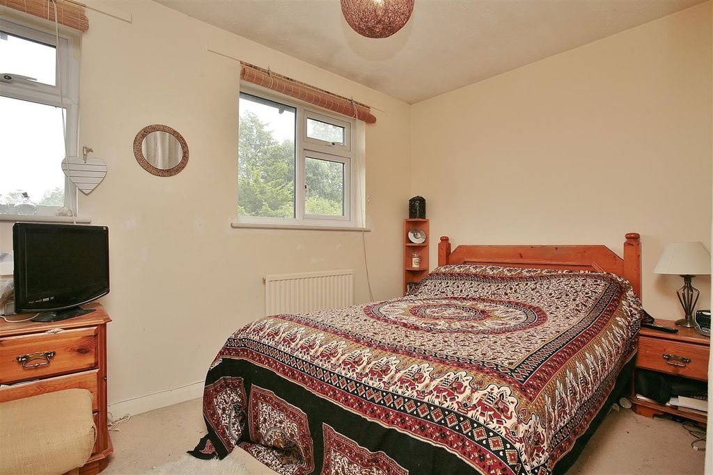 Additional image 9 of 4 bed semi-detached house to rentBrowns Close, Oxford OX2