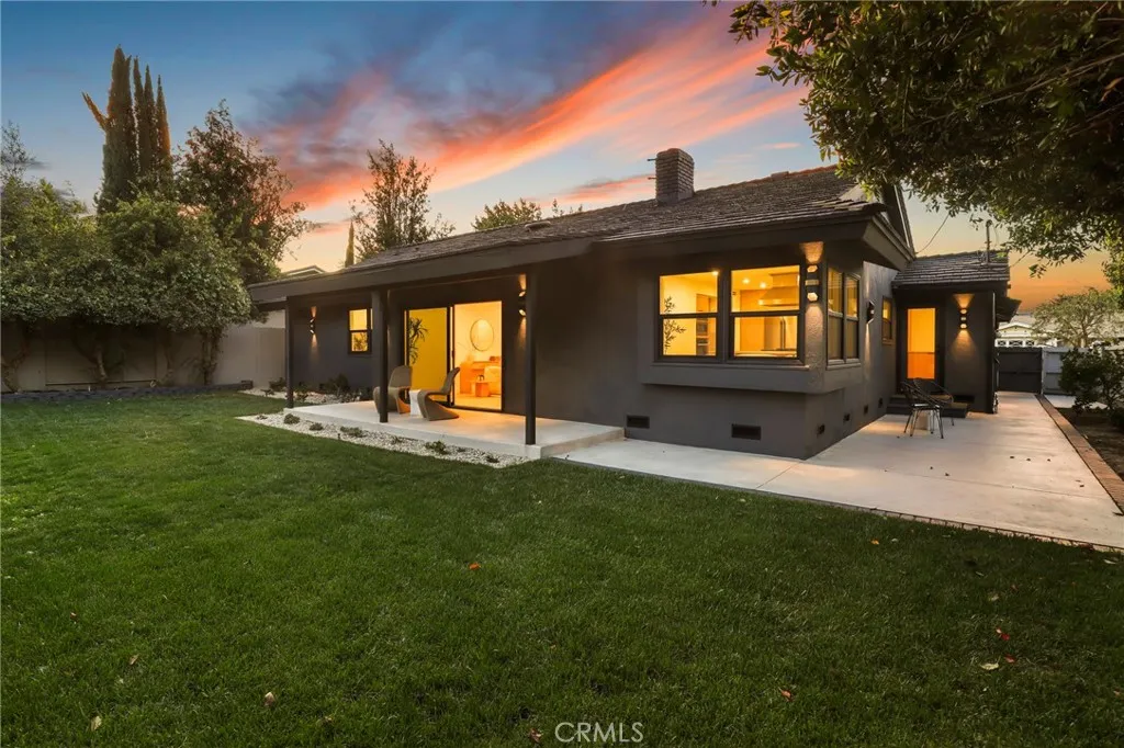 Additional image 88 of 23856 Aetna St, Woodland Hills, CA 91367