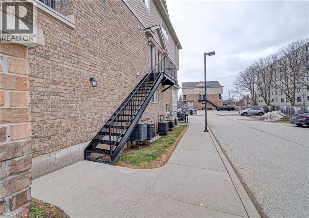 Additional image 4 of A8-12 Holborn Drive, Kitchener, ON, N2A 0A4