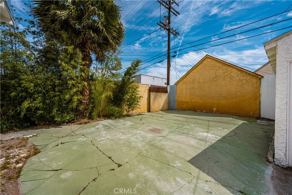 Additional image 64 of 1428 W 89th St, Los Angeles, CA 90047