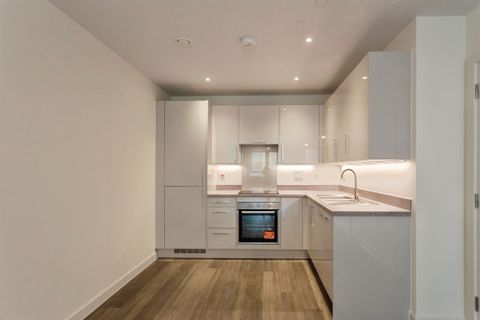 Milton Road, Harrow HA1, New home