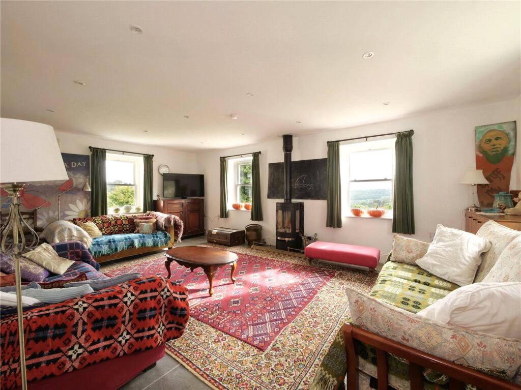 An attractive recently constructed three-bedroom farmhouse photo 4