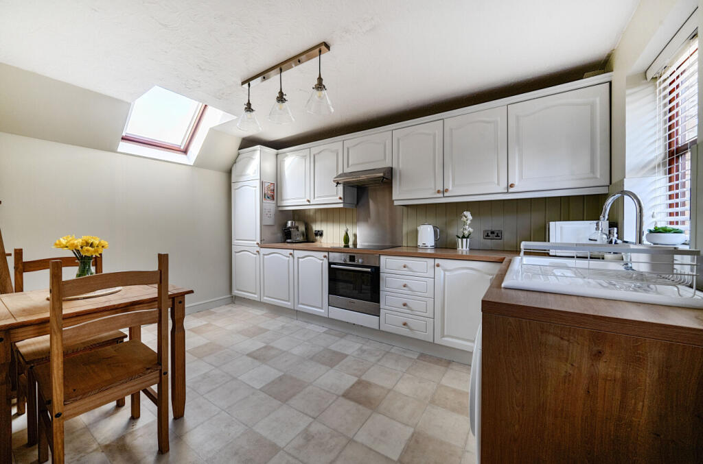 Additional image 5 of Bishopstrow Court, Warminster, BA12