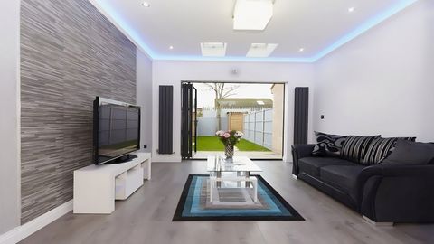Rose Avenue CR4, Room to rent