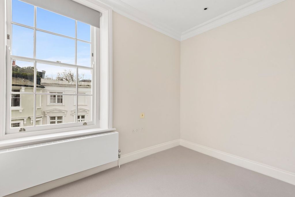 Additional image 13 of 4 bed end terrace house to rentChalcot Crescent, Primrose Hill NW1