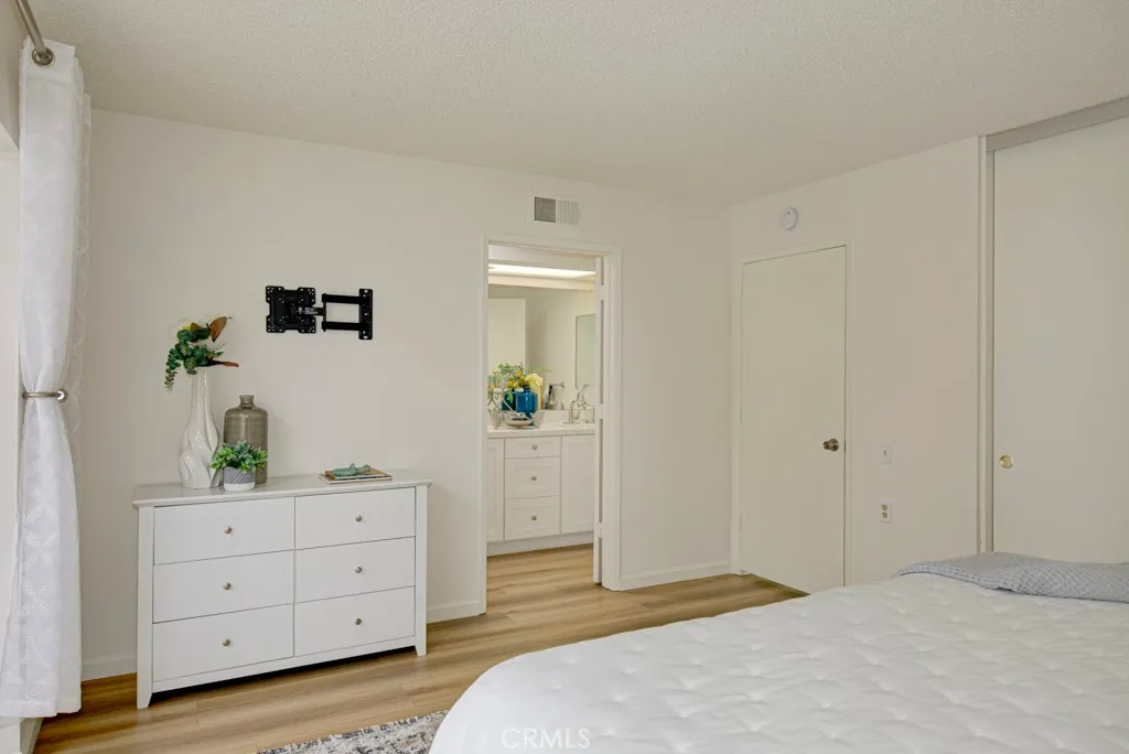 Additional image 60 of 3313 San Amadeo Unit B, Laguna Woods, CA 92637