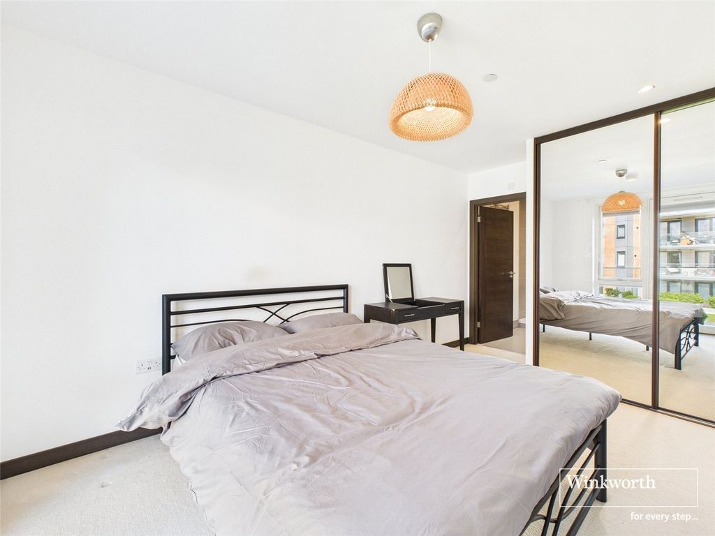 Additional image 7 of 2 bed flat to rentRiverside View, 5-9 Berkeley Avenue, Reading, Berkshire RG1