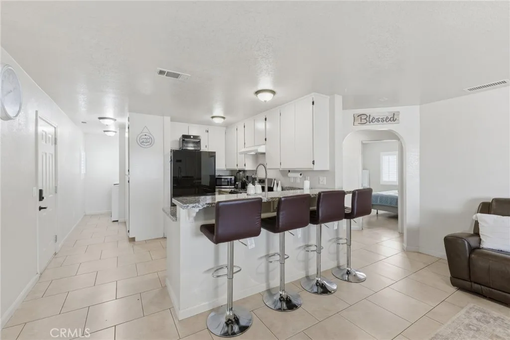 Additional image 69 of 12419 Pawnee Rd, Apple Valley, CA 92308