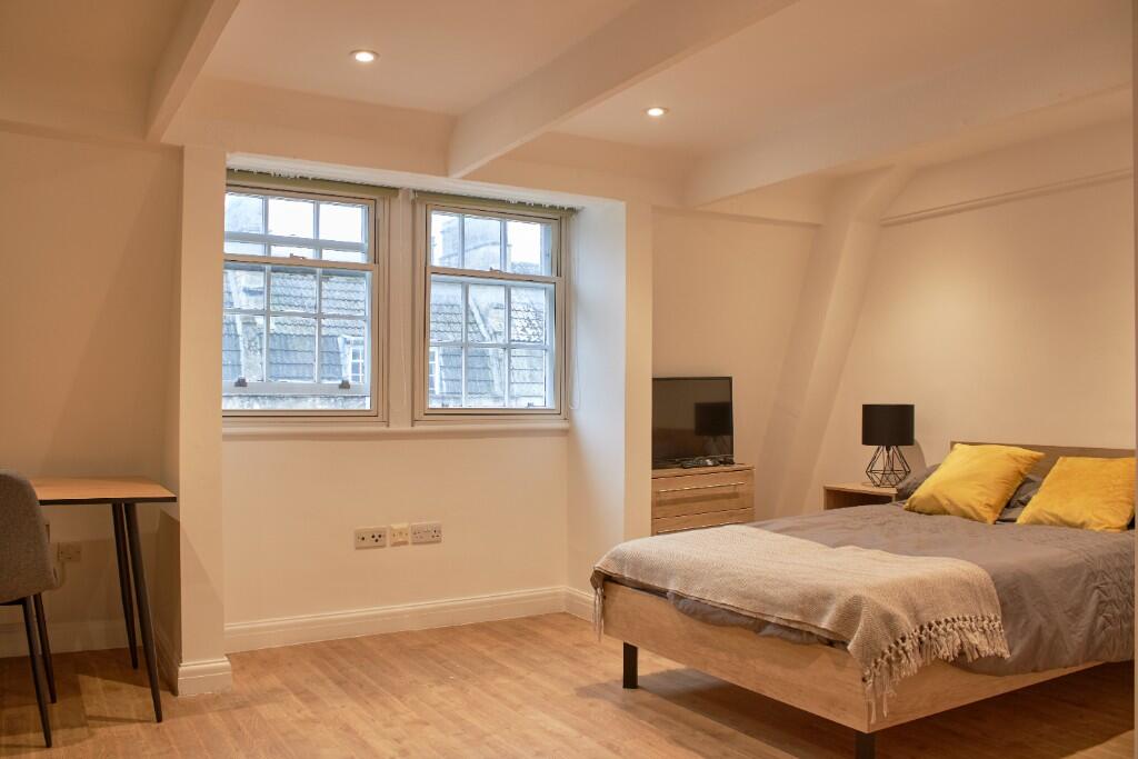 Additional image 3 of Ambry House, St. James's Parade, Bath, Somerset, BA1