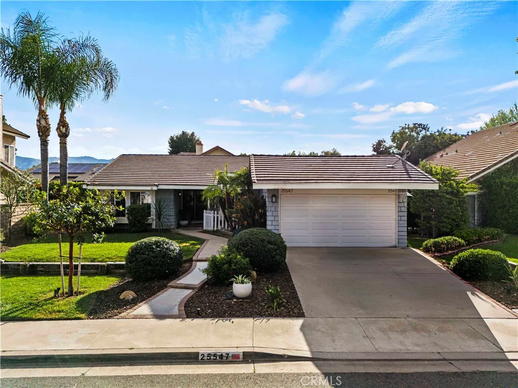 Additional image 74 of 25547 Via Impreso, Valencia, CA 91355